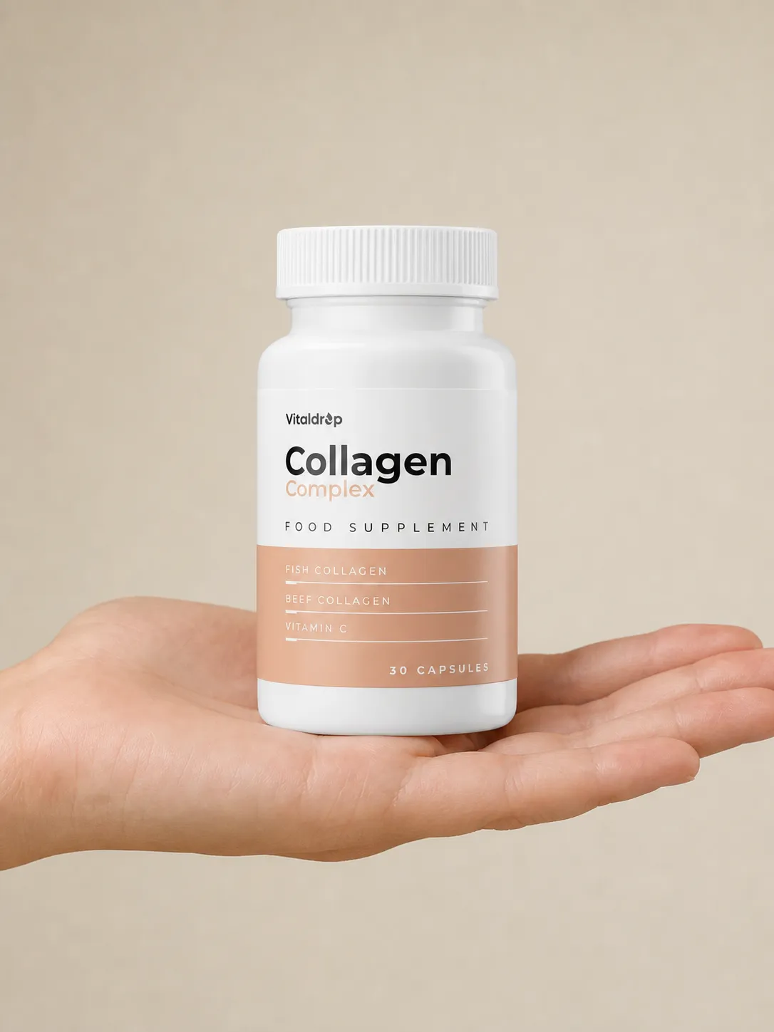 Collagen Complex — opakowanie w dłoni